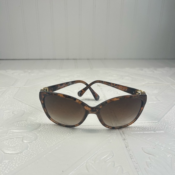 Dolce & Gabbana Women’s Sunglasses Tortoise Shell Frame Brown Gradient Lenses main image 5